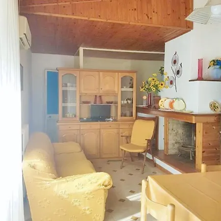 Modern In 130m² Terrace *